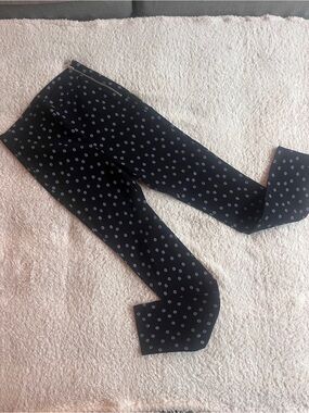 Zara Black Floral Print Ankle Length Trousers